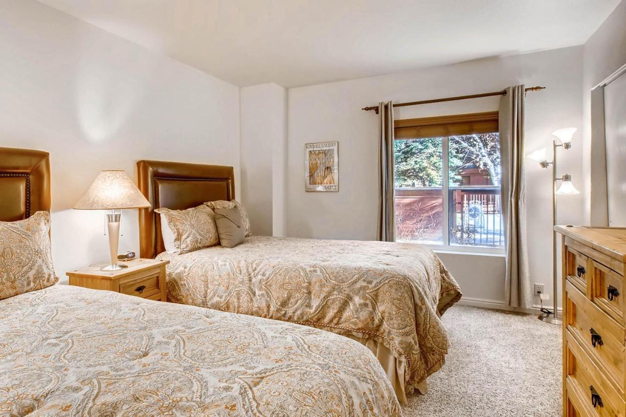 Park Station By Park City Lodging Villa Room photo
